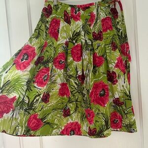 Talbots Pink and Green Poppy Floral Pleated Midi Skirt Size 4, like new!